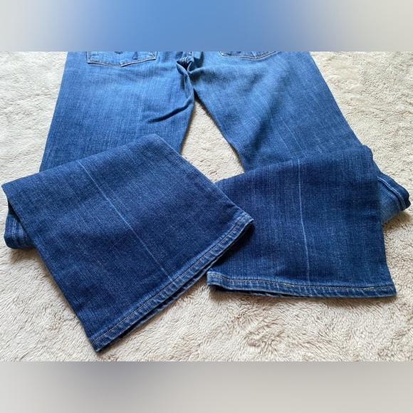 Citizens of Humanity Ingrid Flare Low Rise Jeans - Picture 8 of 9